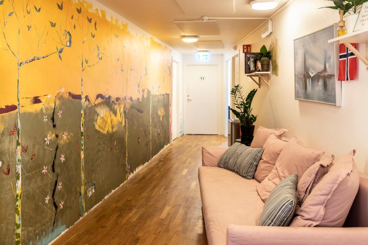 Vibrant Iceland Hostel Hafnarfjörður Extérieur photo